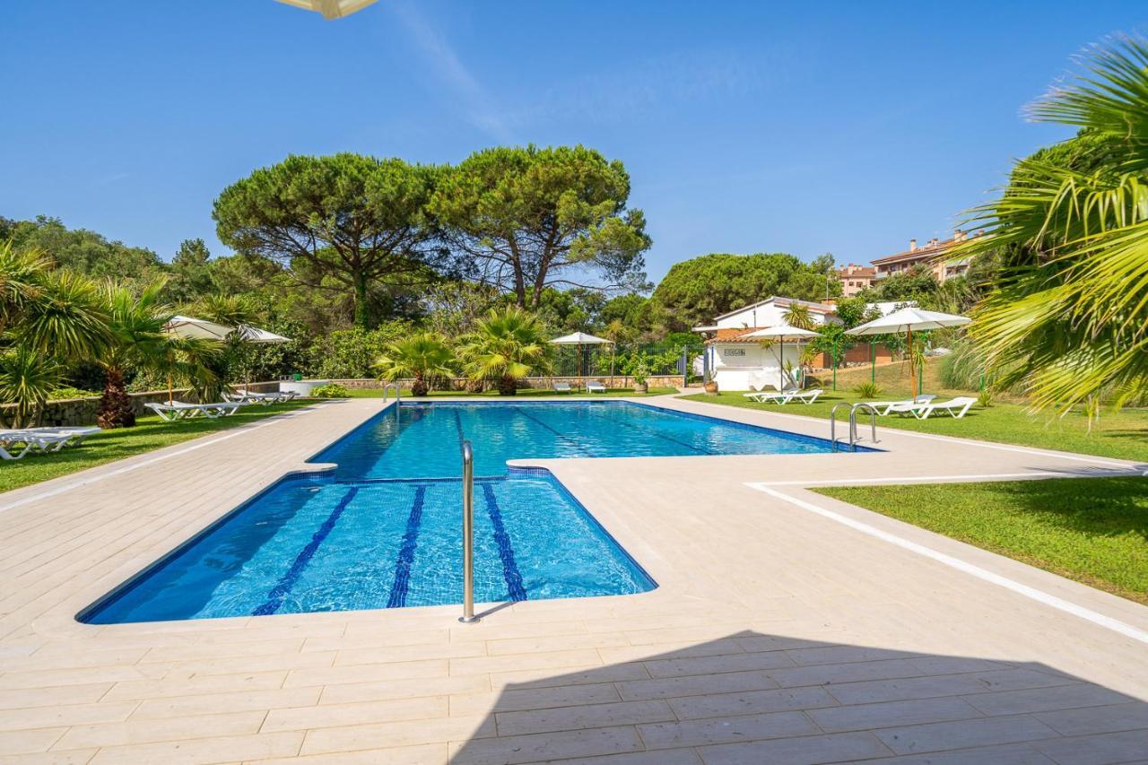 Apartamentos Costamar Lloret de Mar Bagian luar foto