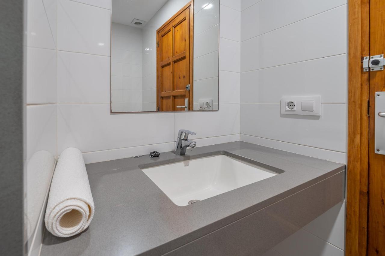 Apartamentos Costamar Lloret de Mar Bagian luar foto