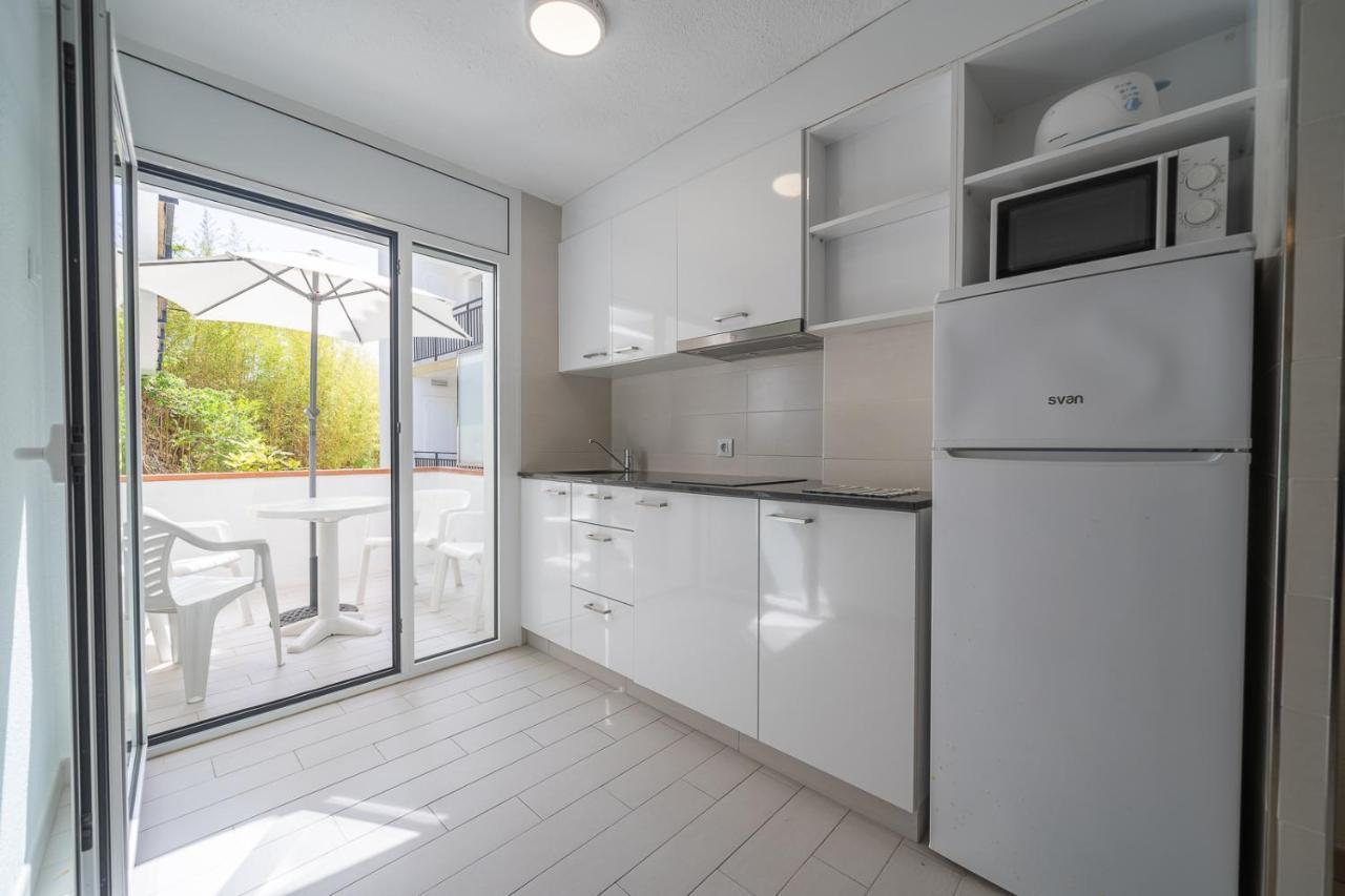 Apartamentos Costamar Lloret de Mar Bagian luar foto
