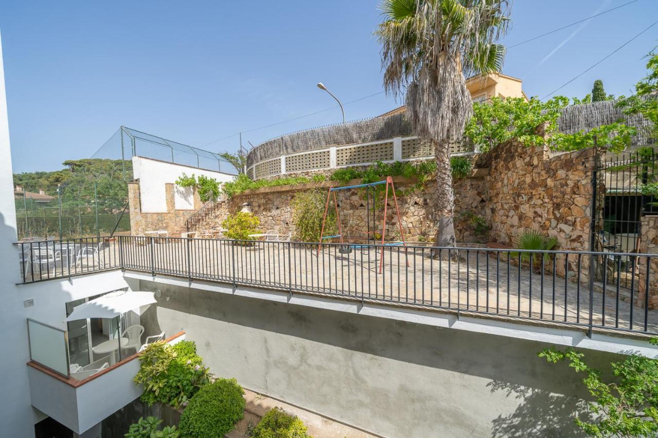 Apartamentos Costamar Lloret de Mar Bagian luar foto